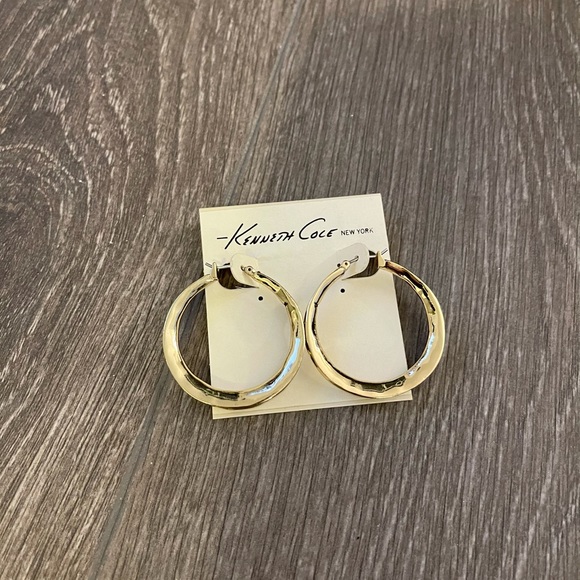 NWT - Kenneth Cole Earrings - Picture 2 of 2